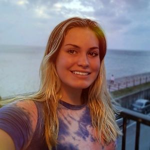 Meet your Posher, Jacqueline